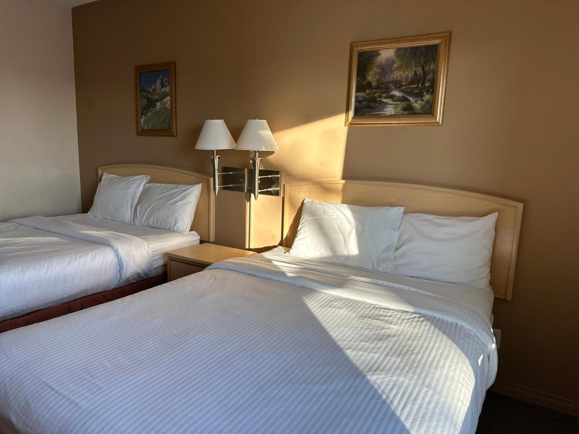 Lone Star Hotel North Battleford Extérieur photo