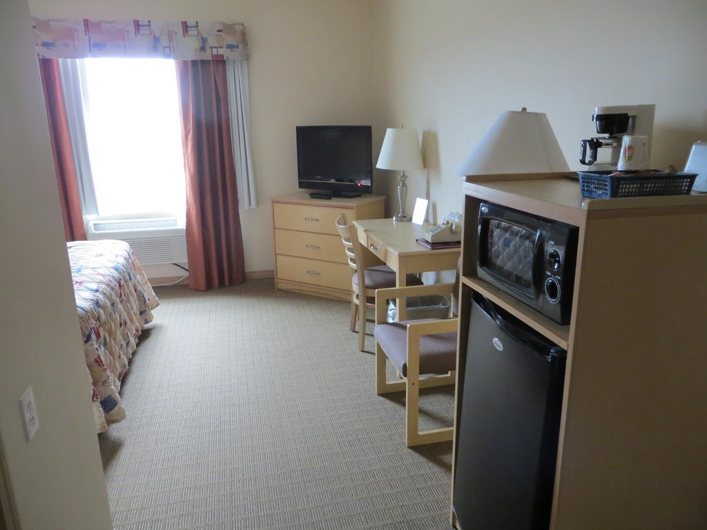 Lone Star Hotel North Battleford Extérieur photo